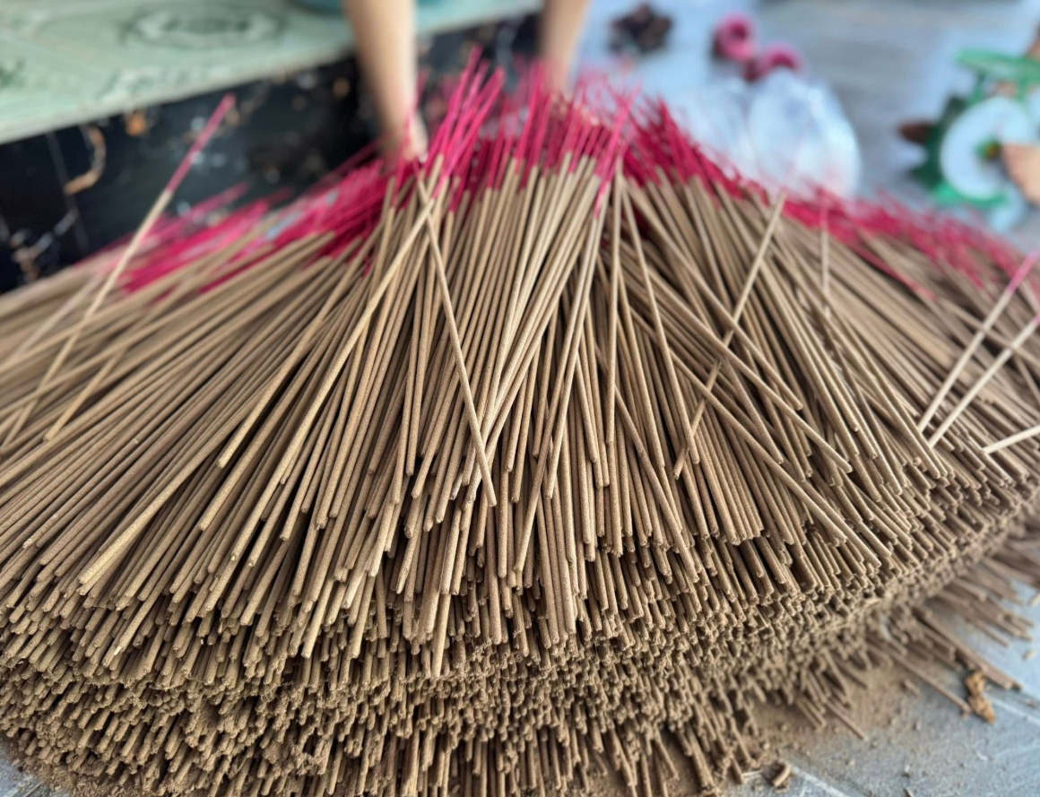 Cách sử dụng nhang trầm hương
